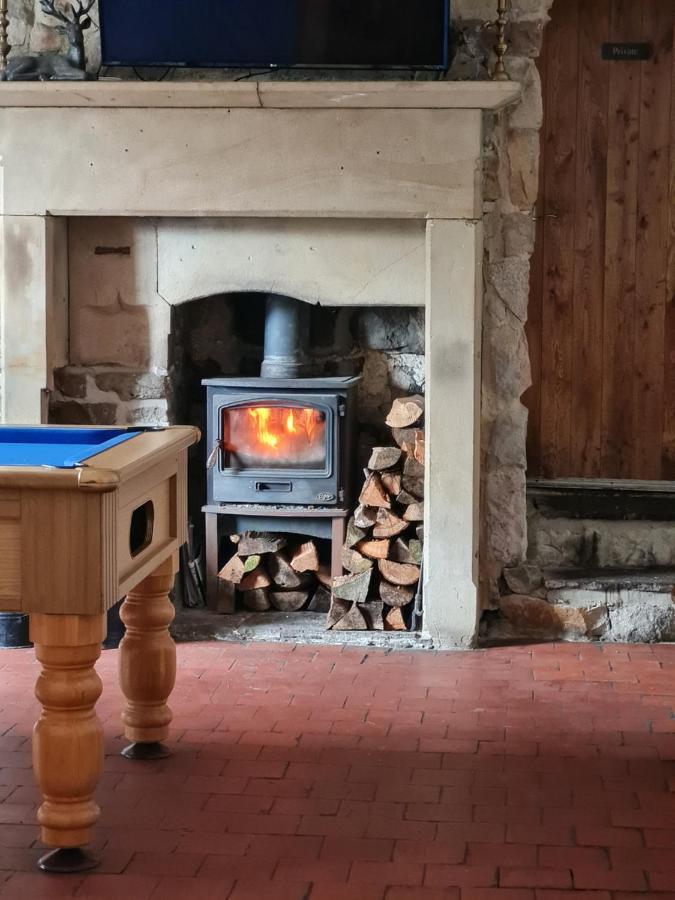 Peak District, The Greyhound Inn, Warslow Circa 1750 Ngoại thất bức ảnh